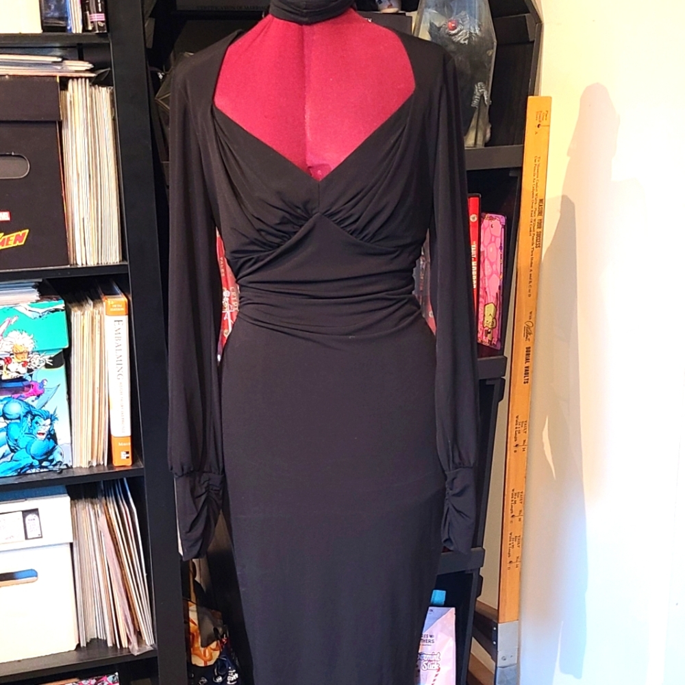 Old Hollywood Glamor Black Bombshell Dress